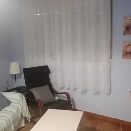 En Apartment *